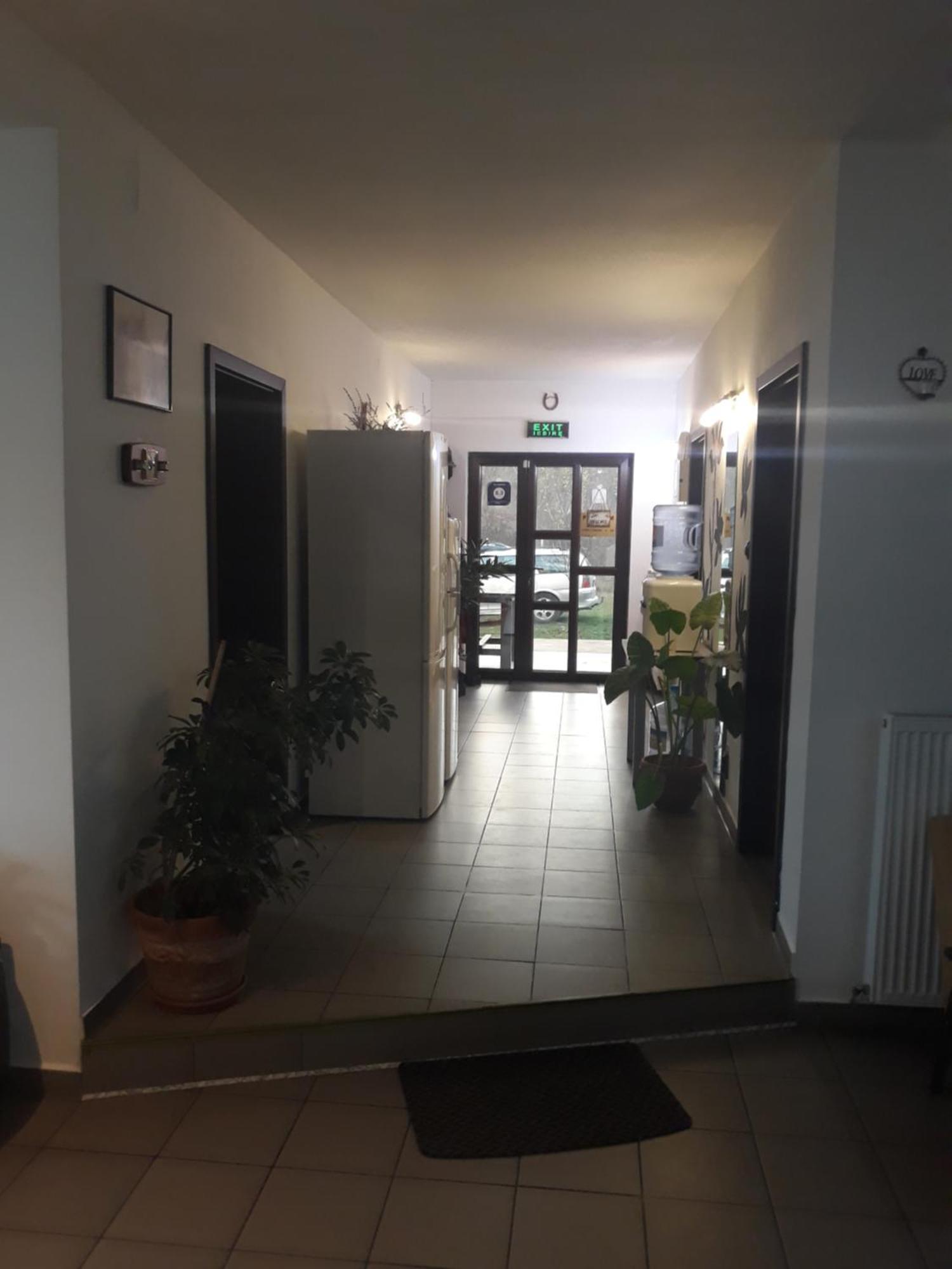 Vila Madudu Valenii de Munte Bagian luar foto